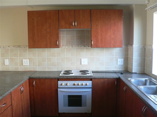 3 Bedroom Townhouse 3 Bedroom Townhouse