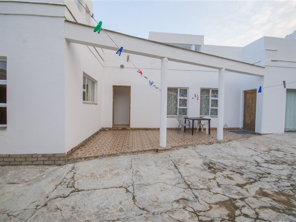 2 Bedroom Flat 2 Bedroom Flat