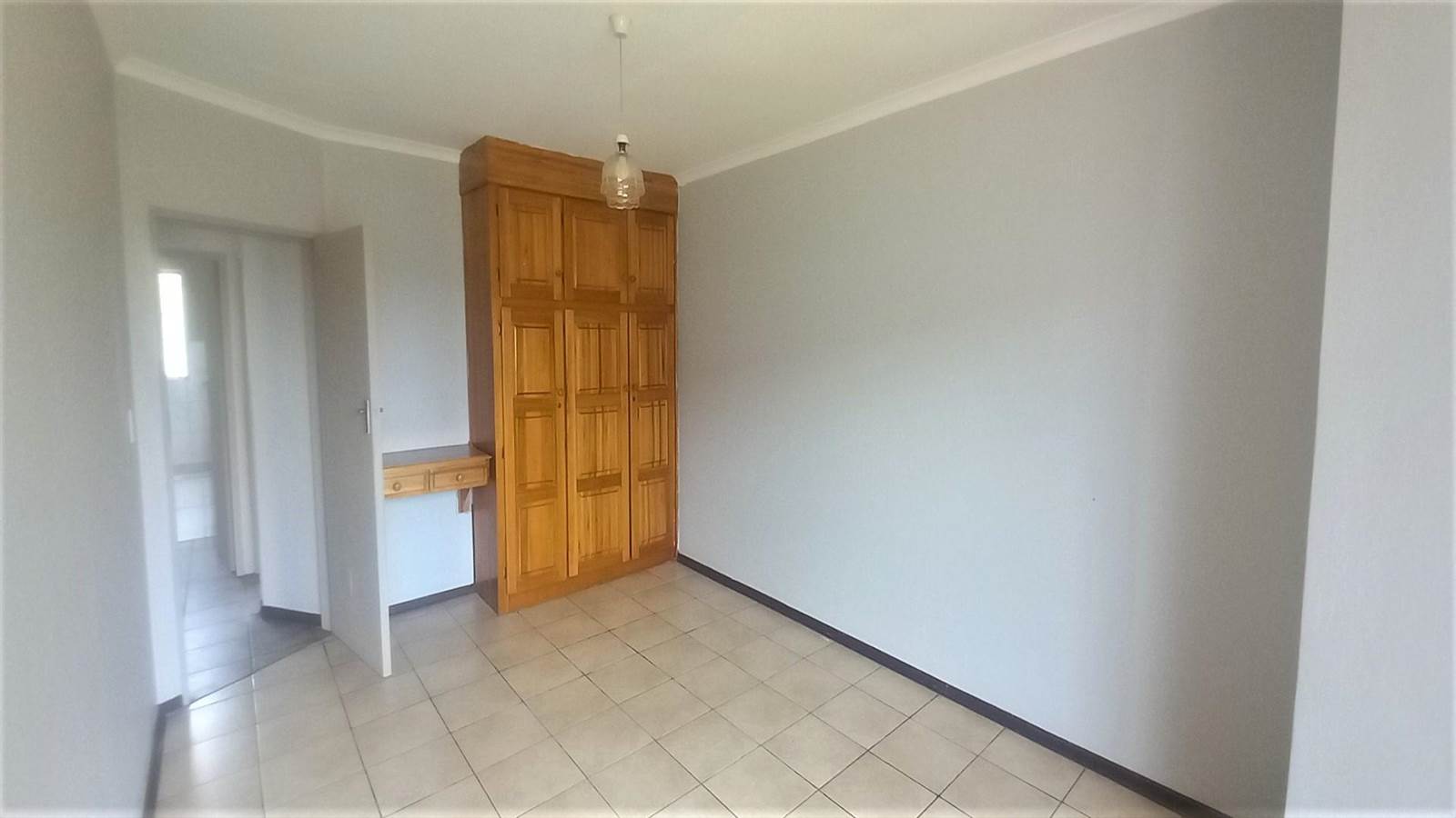 2 Bed Townhouse in Bronkhorstspruit photo number 15