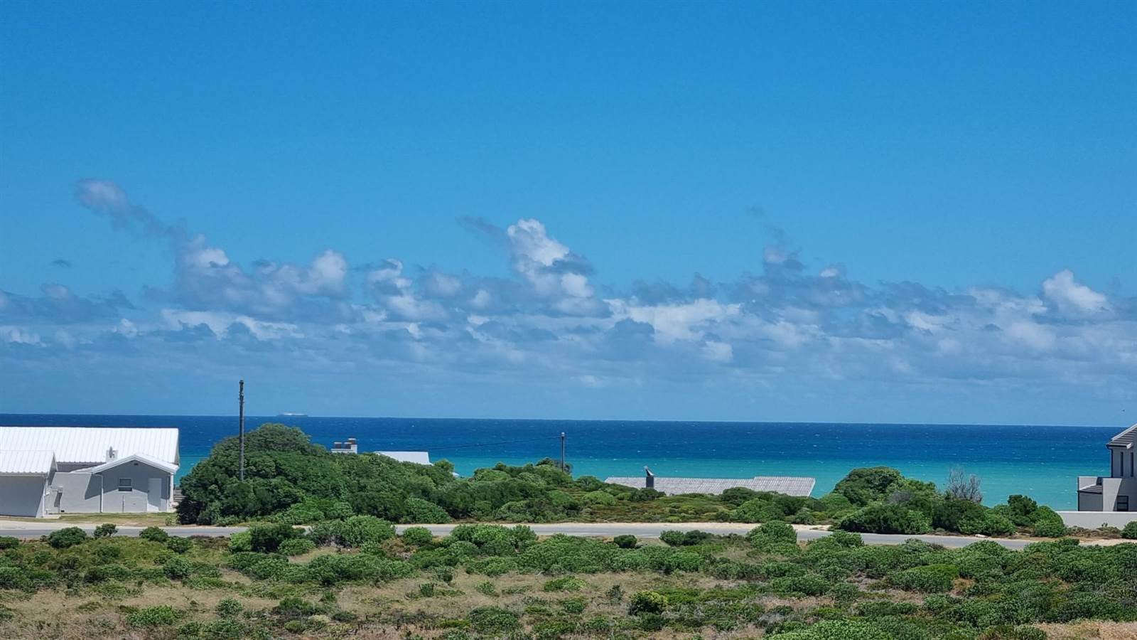 600 m² Land available in Struisbaai photo number 1