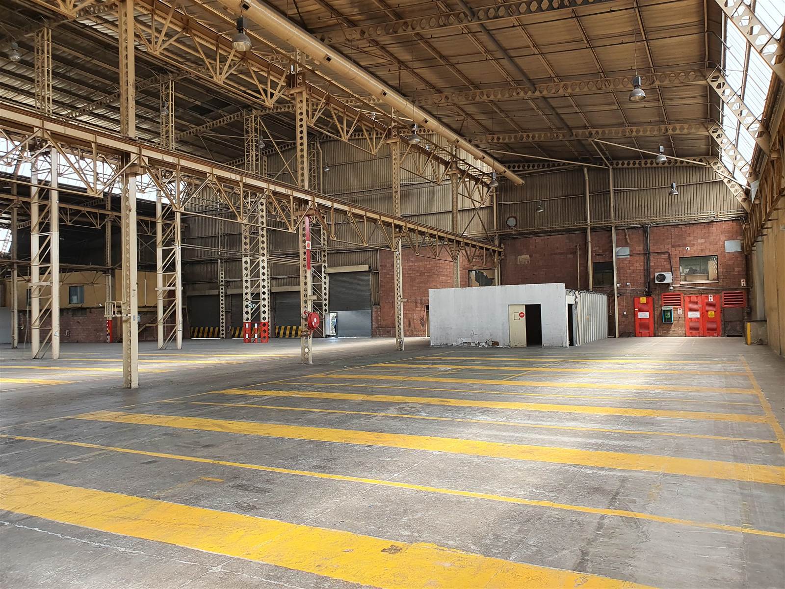 7177  m² Industrial space in Alrode photo number 8