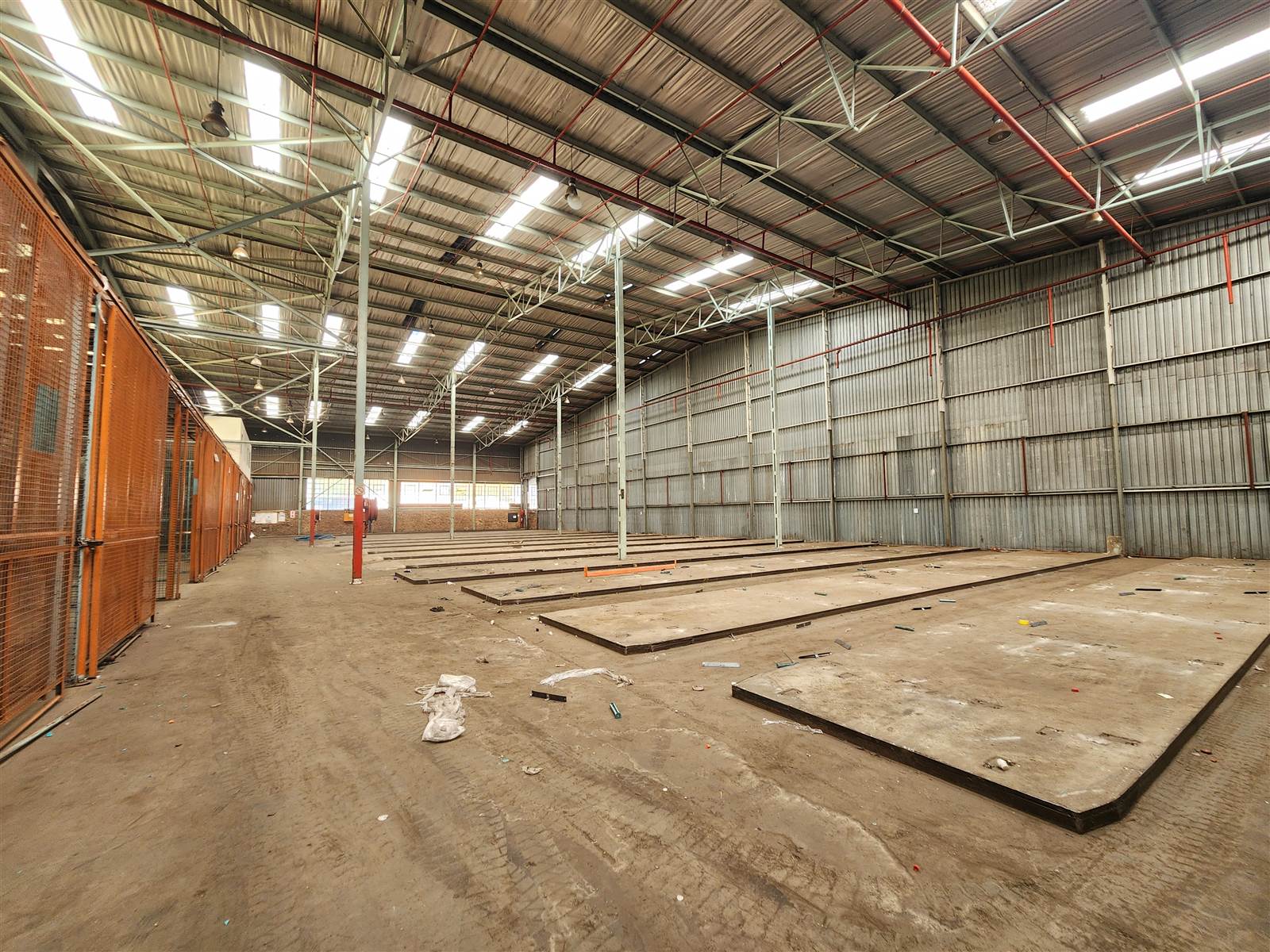 8000  m² Industrial space in Spartan photo number 22