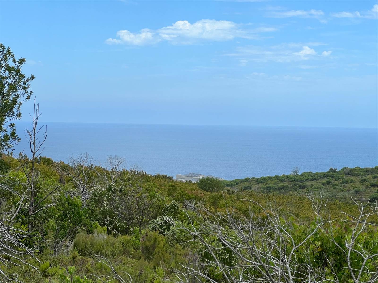 1.8 ha Land available in Pezula Private Estate photo number 3