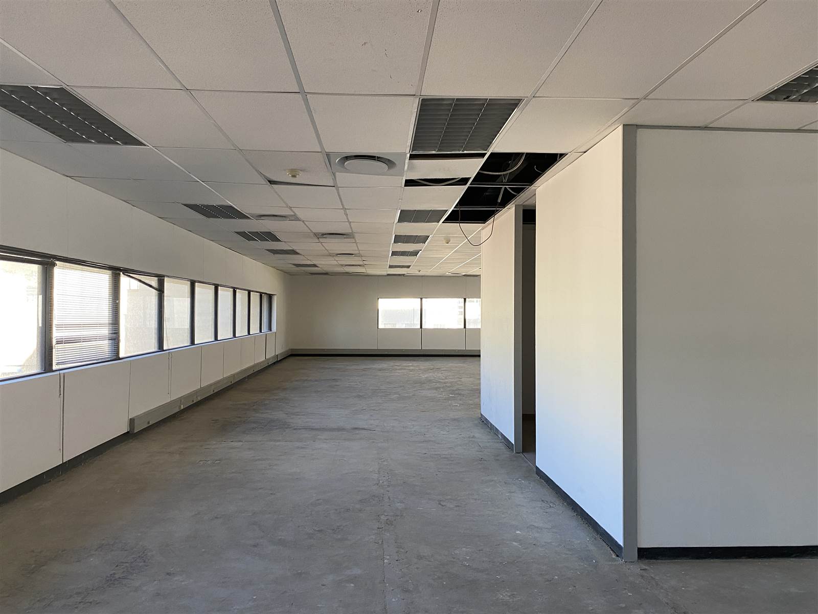 422  m² Commercial space in Cape Town City Centre photo number 4
