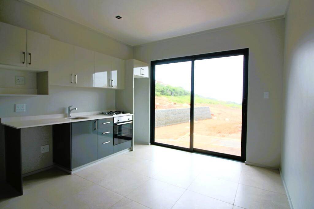 1 Bed Apartment in Zimbali Lakes Resort photo number 8