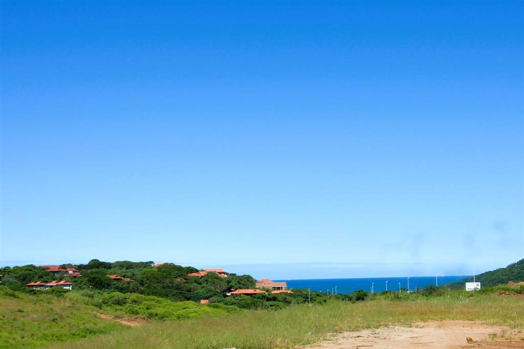 1 Bed Apartment in Zimbali Lakes Resort photo number 12
