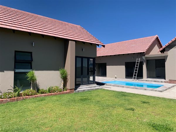 4 Bed House in Wild Olive Estate