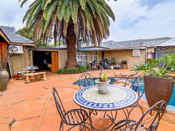 3 Bedroom House 3 Bedroom House