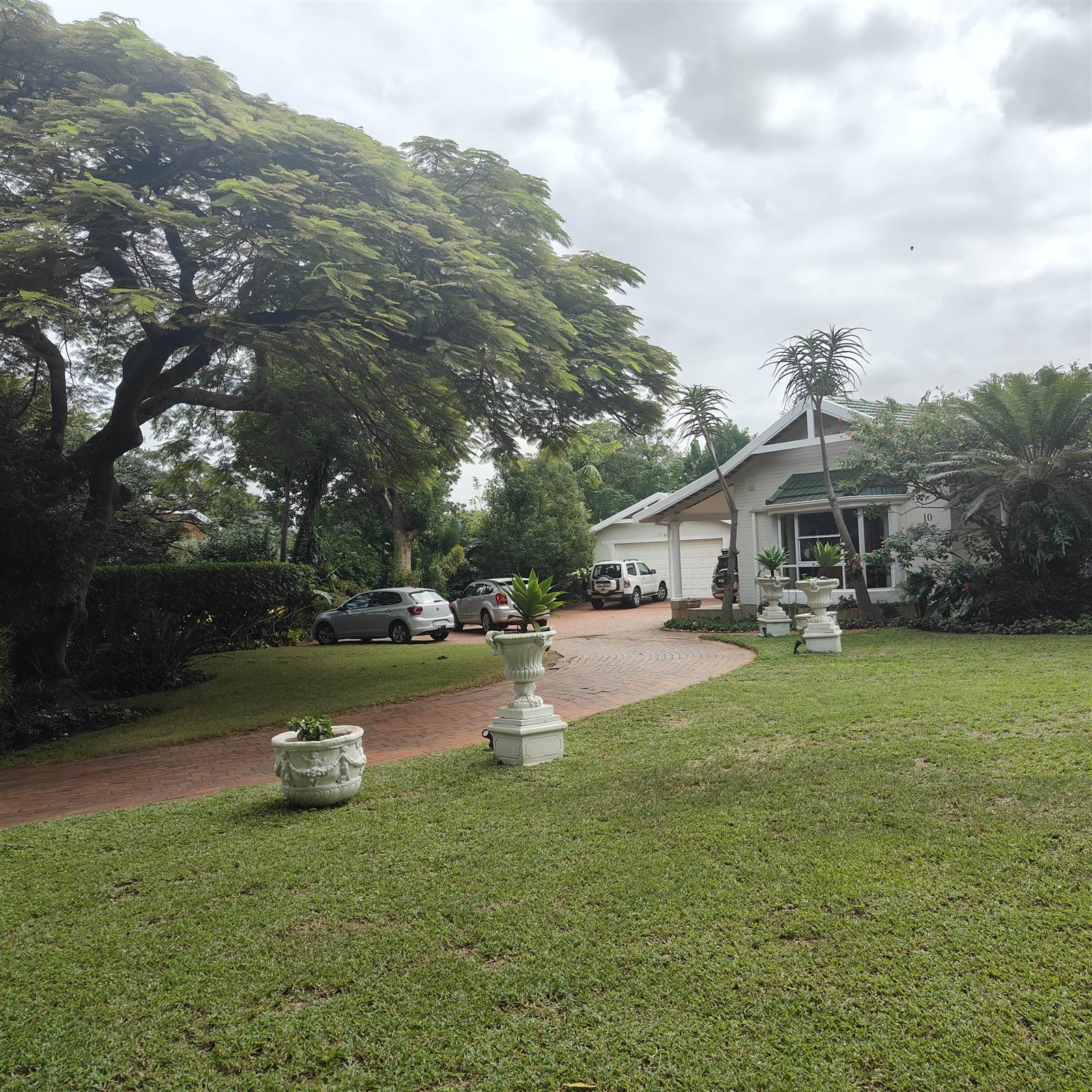 5 Bed House in Mt Edgecombe Estate 1 & 2 photo number 3