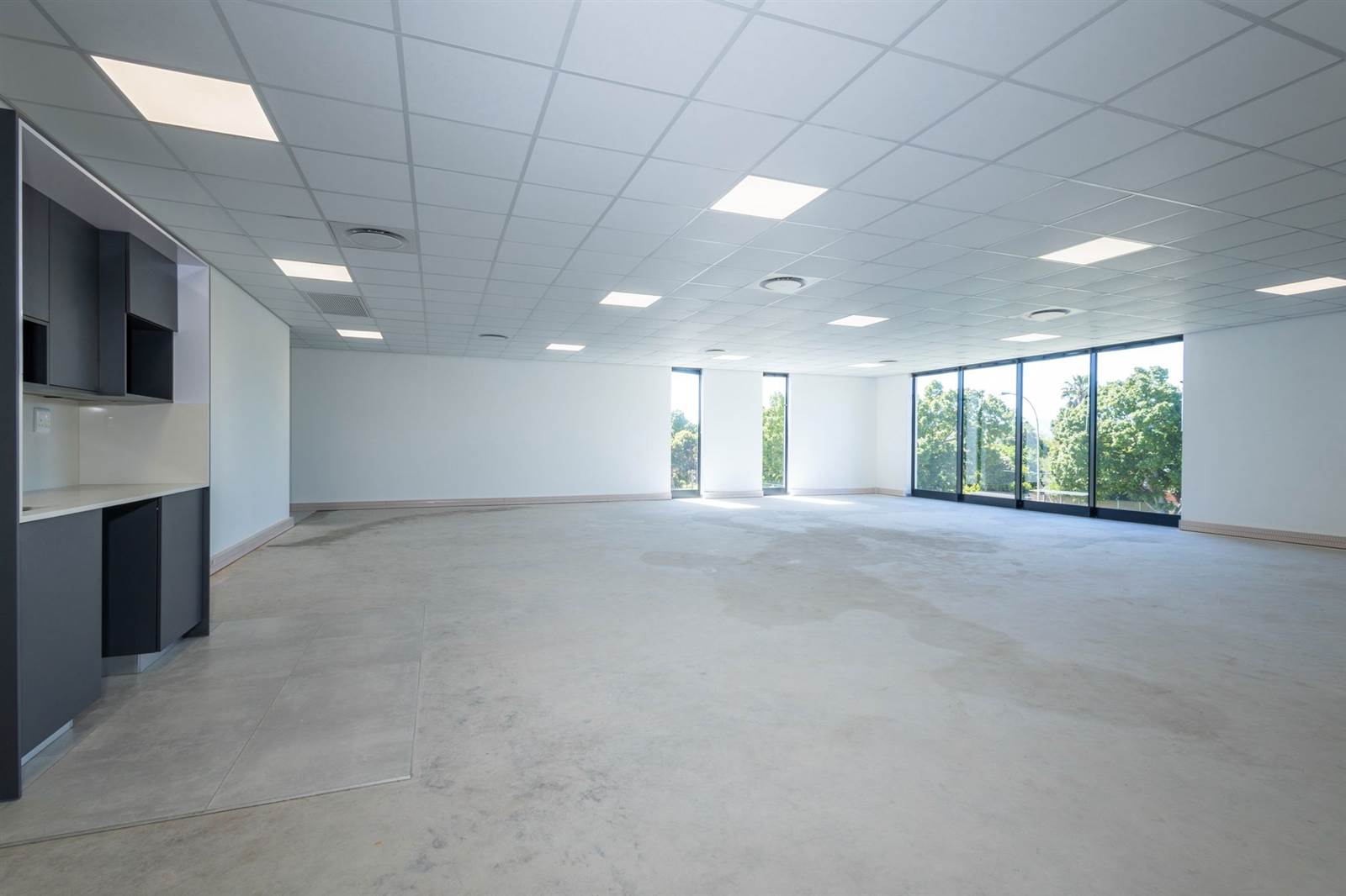 169  m² Commercial space in Wellway Park photo number 4