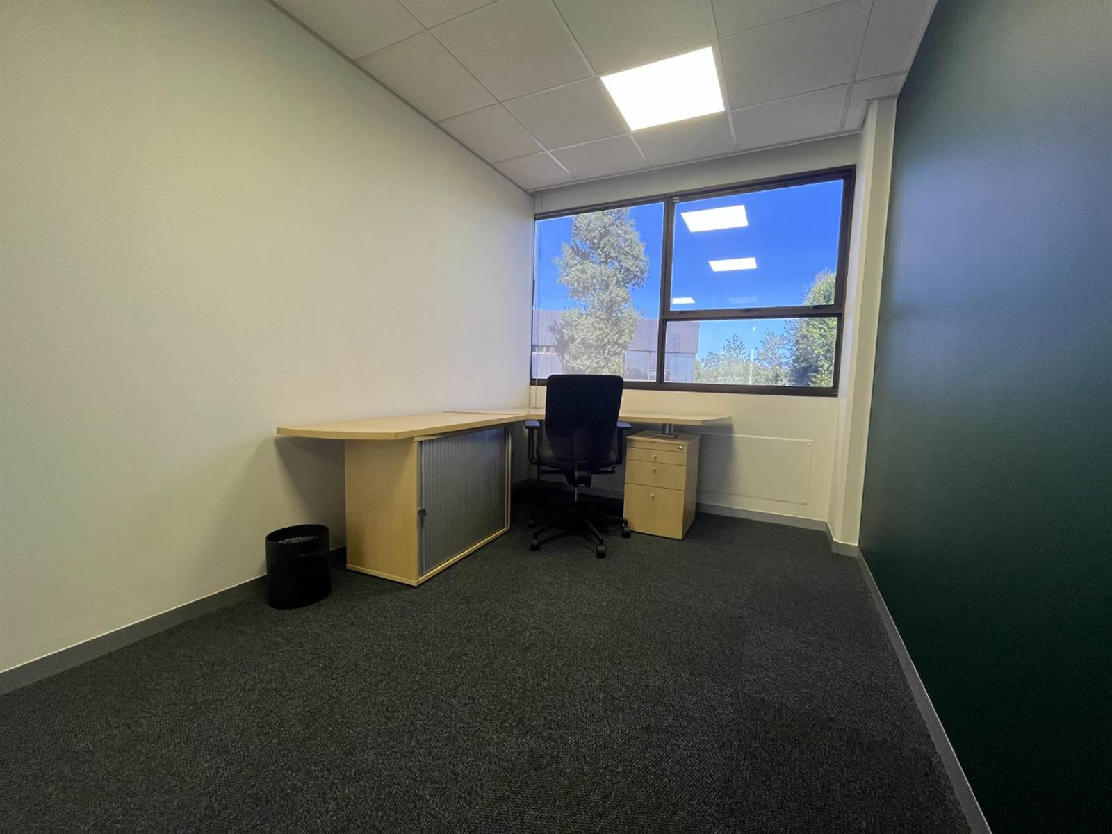 21  m² Office Space in Morningside photo number 4