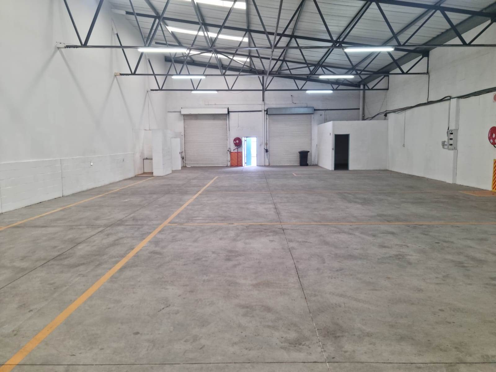 410  m² Industrial space in Strand Central photo number 5