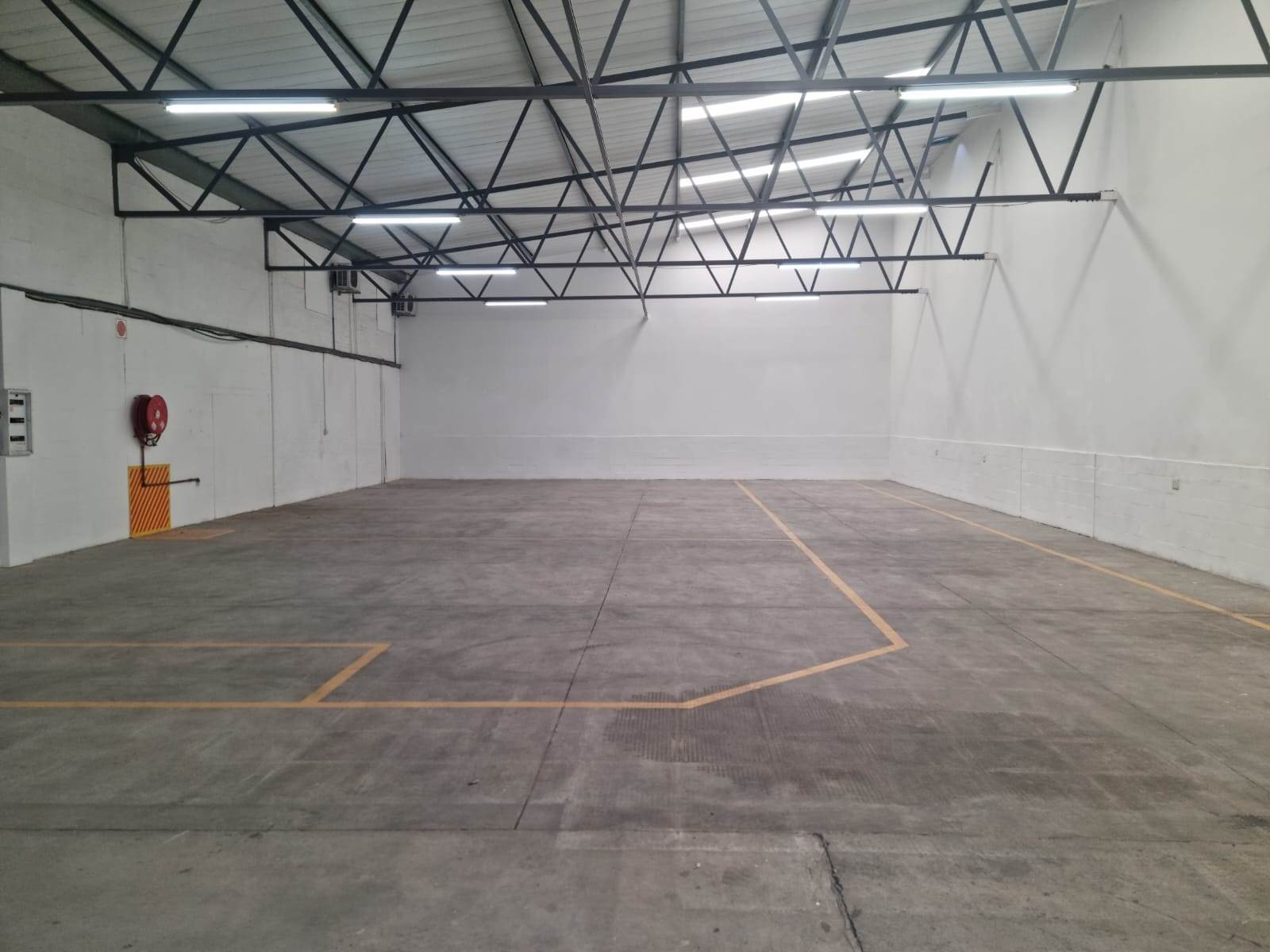 410  m² Industrial space in Strand Central photo number 10