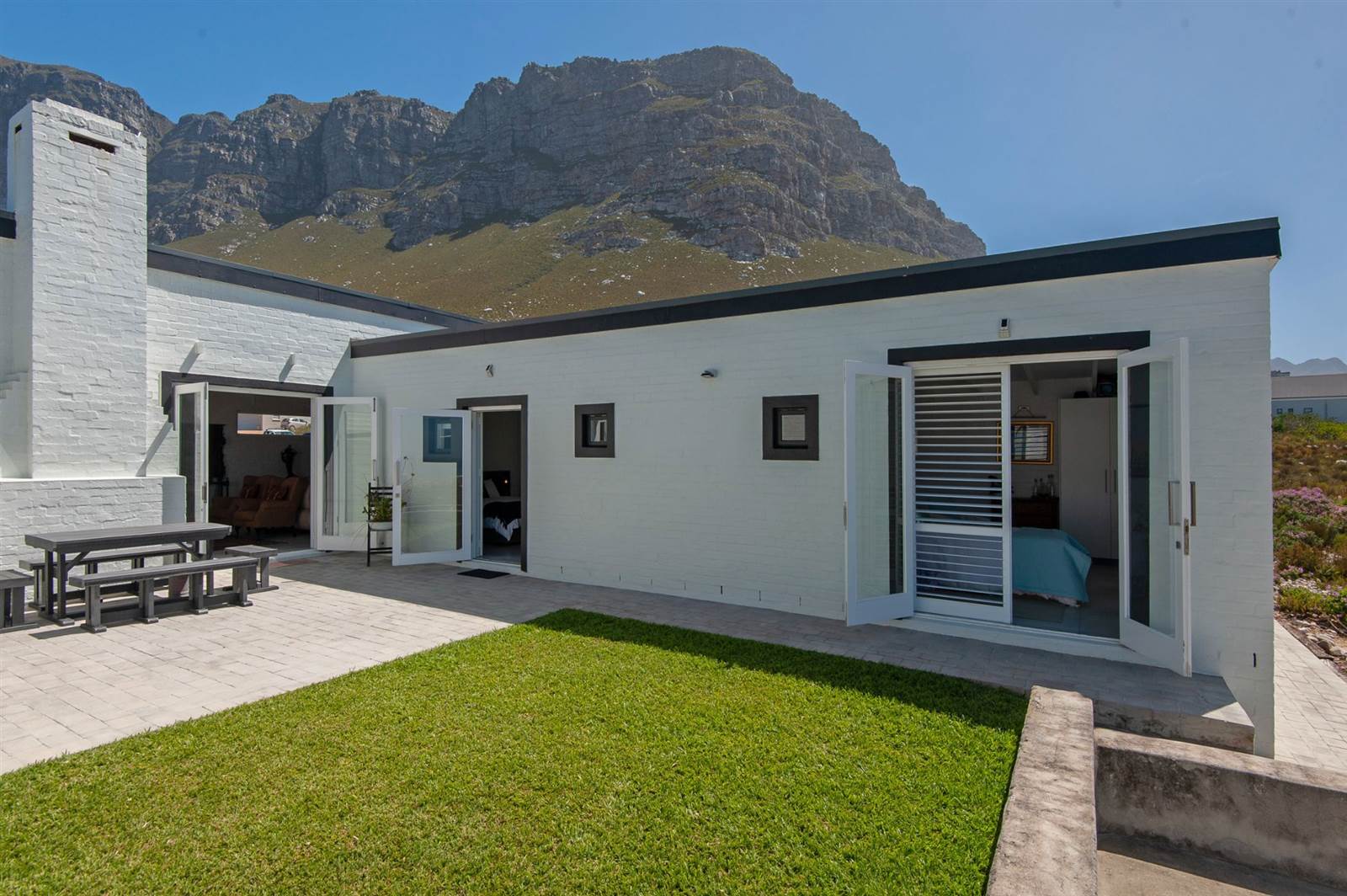 3 Bed House in Bettys Bay photo number 5