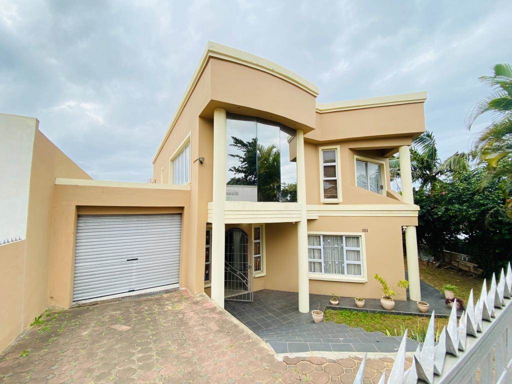 4 Bed House in Isipingo Hills photo number 1