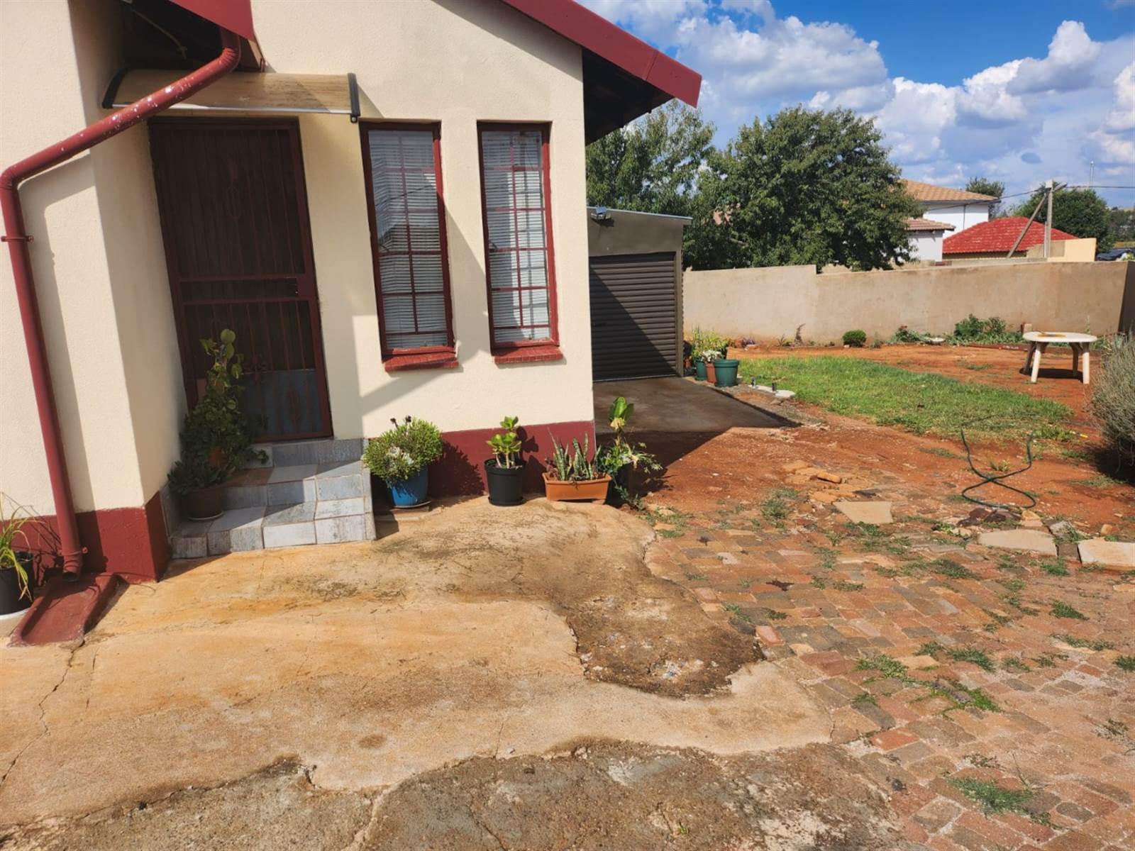 2 Bed House in Kagiso photo number 16