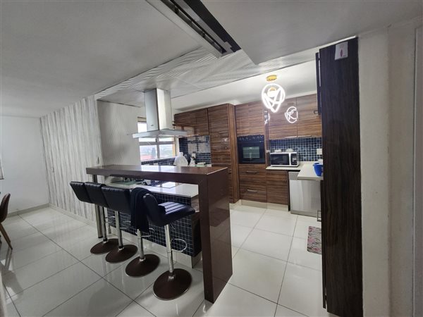 3 Bed Apartment