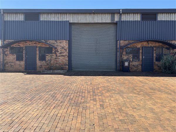 297 m² Industrial space 297 m² Industrial space