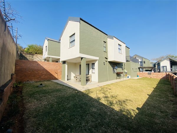 3 Bed Townhouse