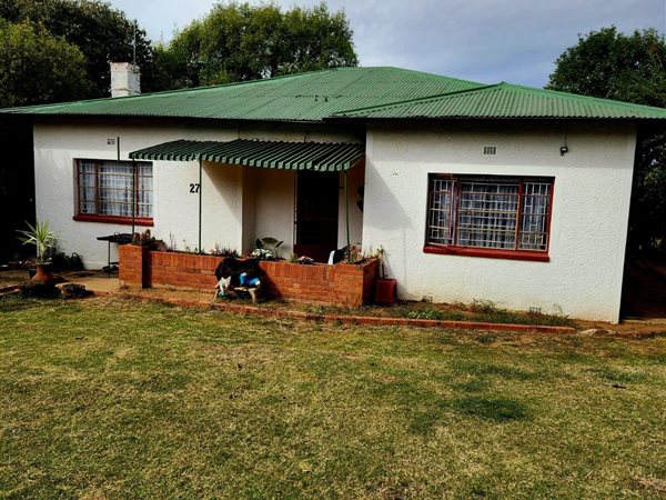 4 Bed House in Bloemfontein Rural