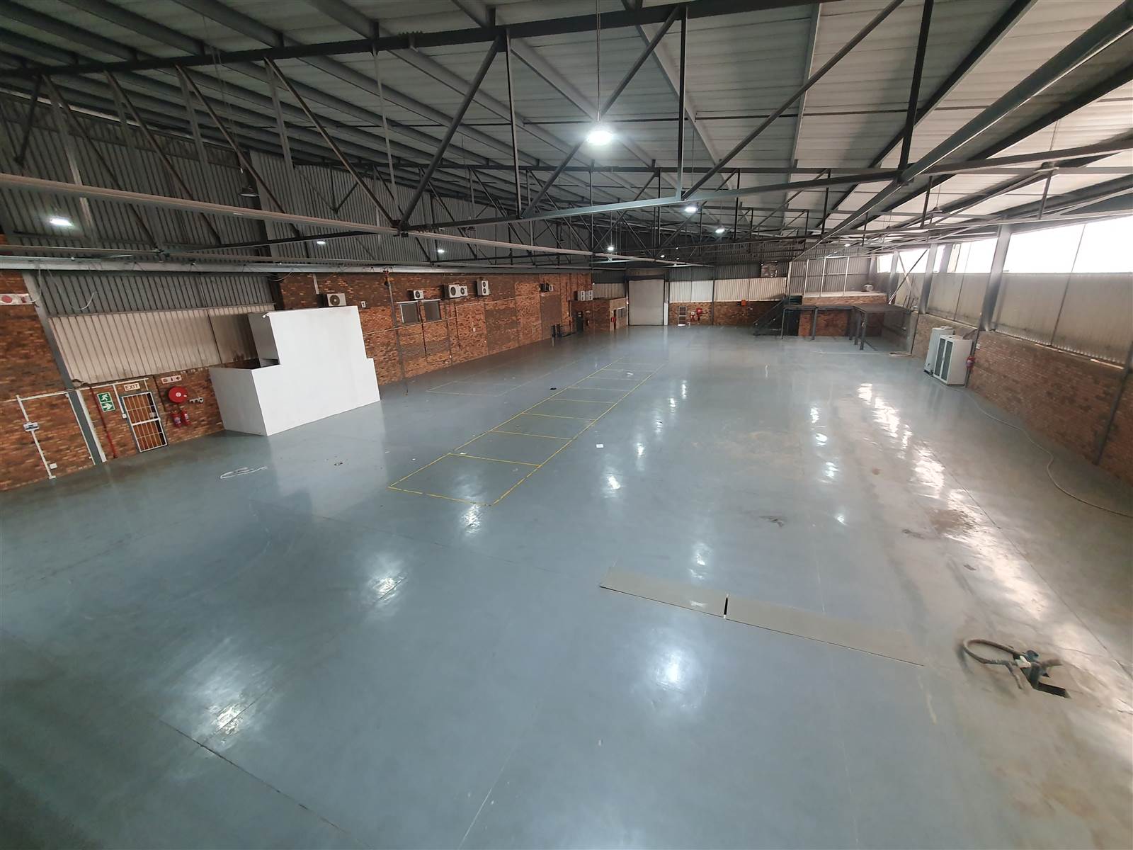 2515  m² Industrial space in Ormonde photo number 3