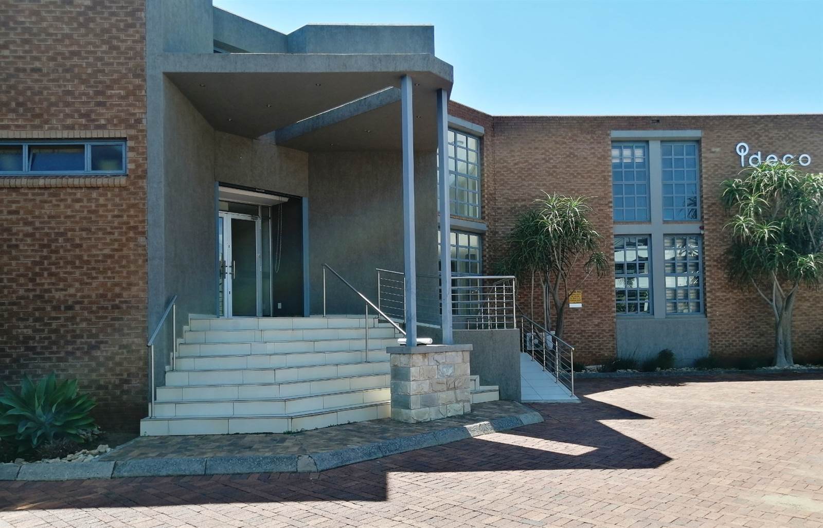 1470  m² Commercial space in Centurion CBD photo number 4