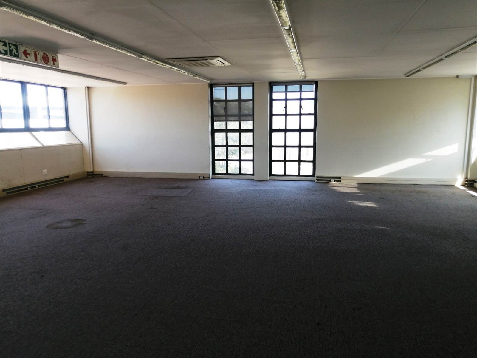 1470  m² Commercial space in Centurion CBD photo number 8