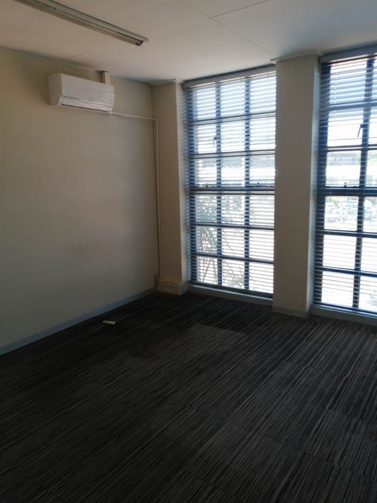 1470  m² Commercial space in Centurion CBD photo number 15