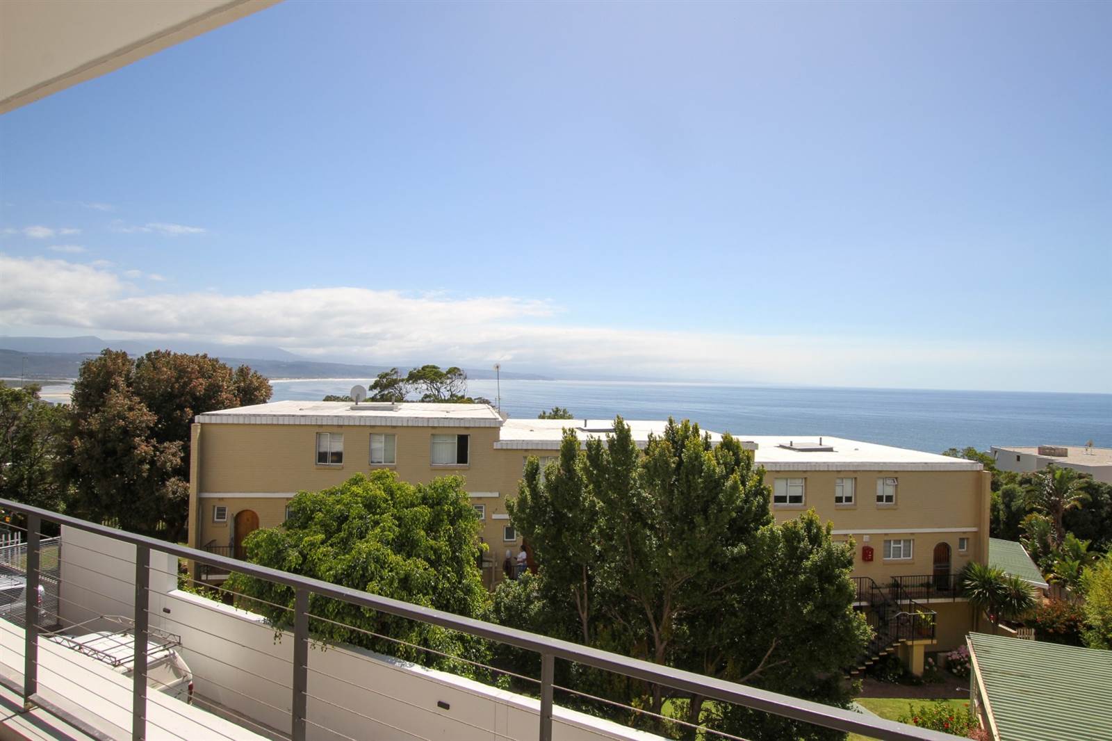 3 Bed Flat in Plettenberg Bay photo number 20
