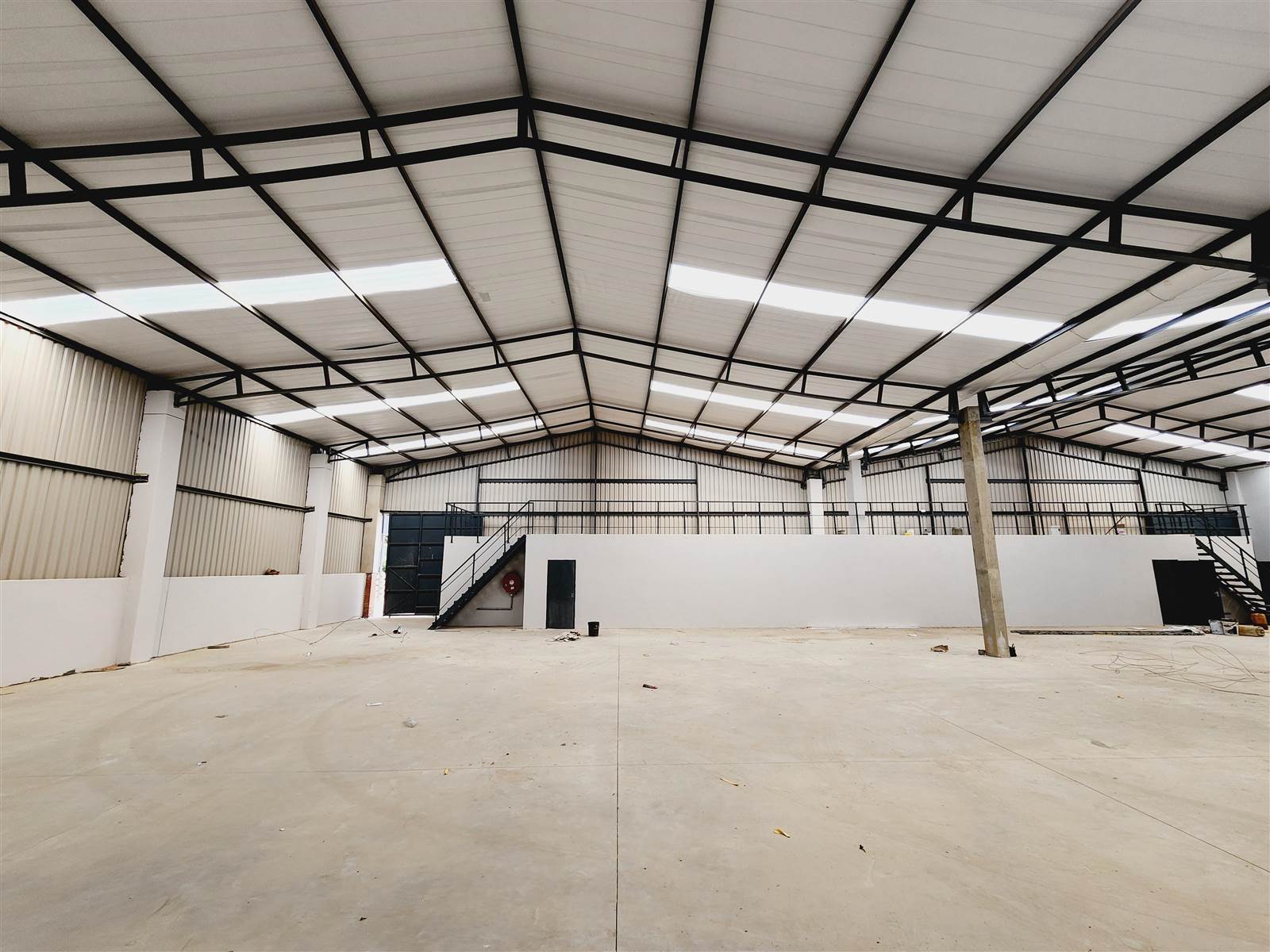 954  m² Industrial space in Cosmo City photo number 5