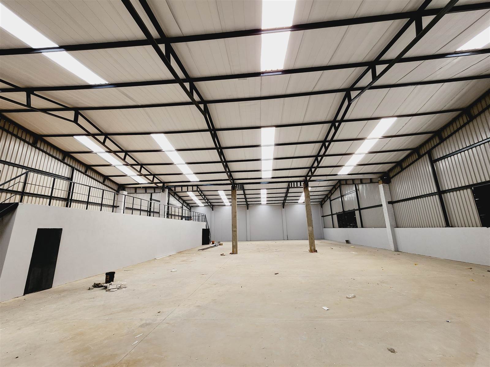 954  m² Industrial space in Cosmo City photo number 14