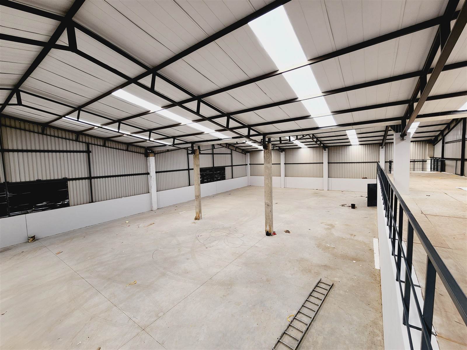 954  m² Industrial space in Cosmo City photo number 19