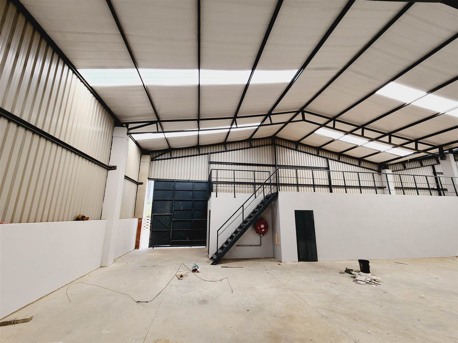 954  m² Industrial space in Cosmo City photo number 15
