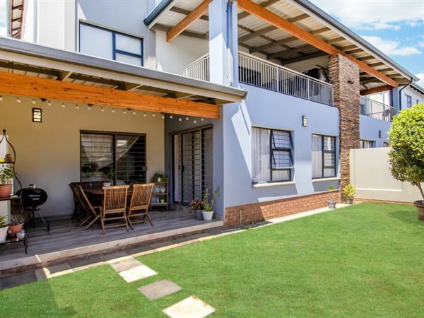 3 Bed Townhouse in Carlswald AH