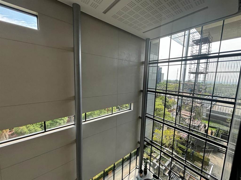 1458  m² Commercial space in Rosebank photo number 18