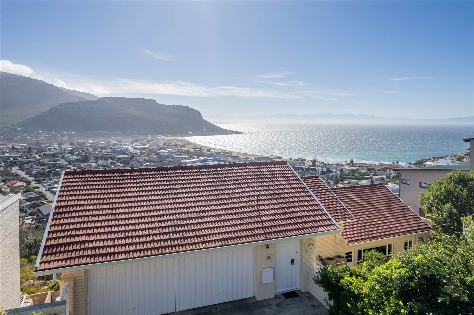 4 Bed House in Fish Hoek photo number 18