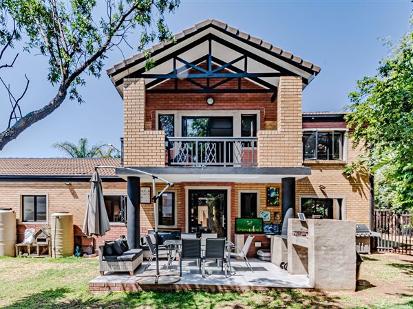 3 Bedroom House 3 Bedroom House