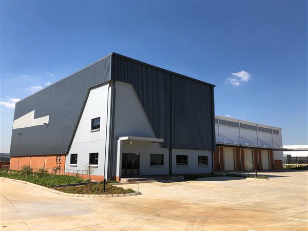 2864  m² Industrial space