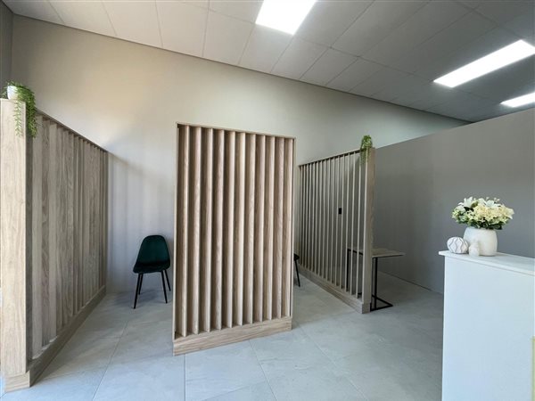 Commercial space Commercial space