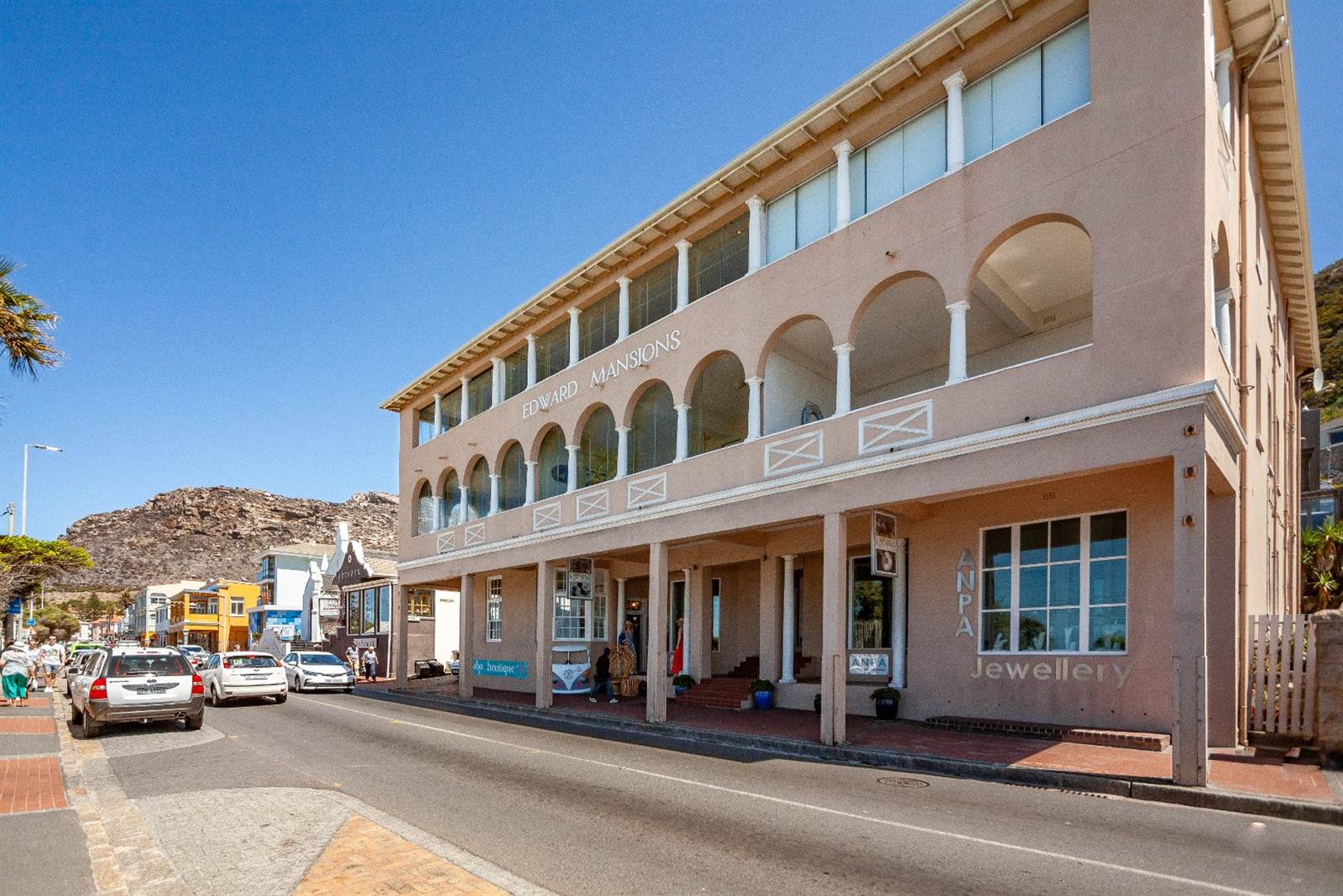 2 Bed Apartment in Kalk Bay photo number 29