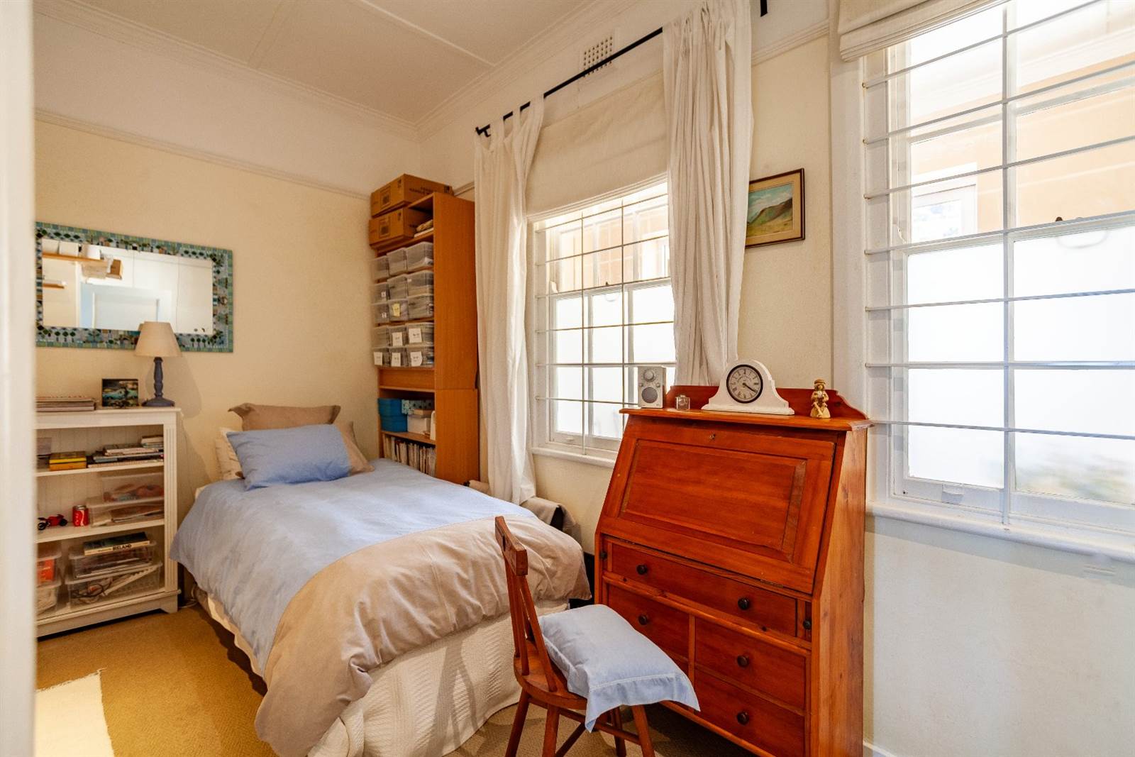 2 Bed Apartment in Kalk Bay photo number 23