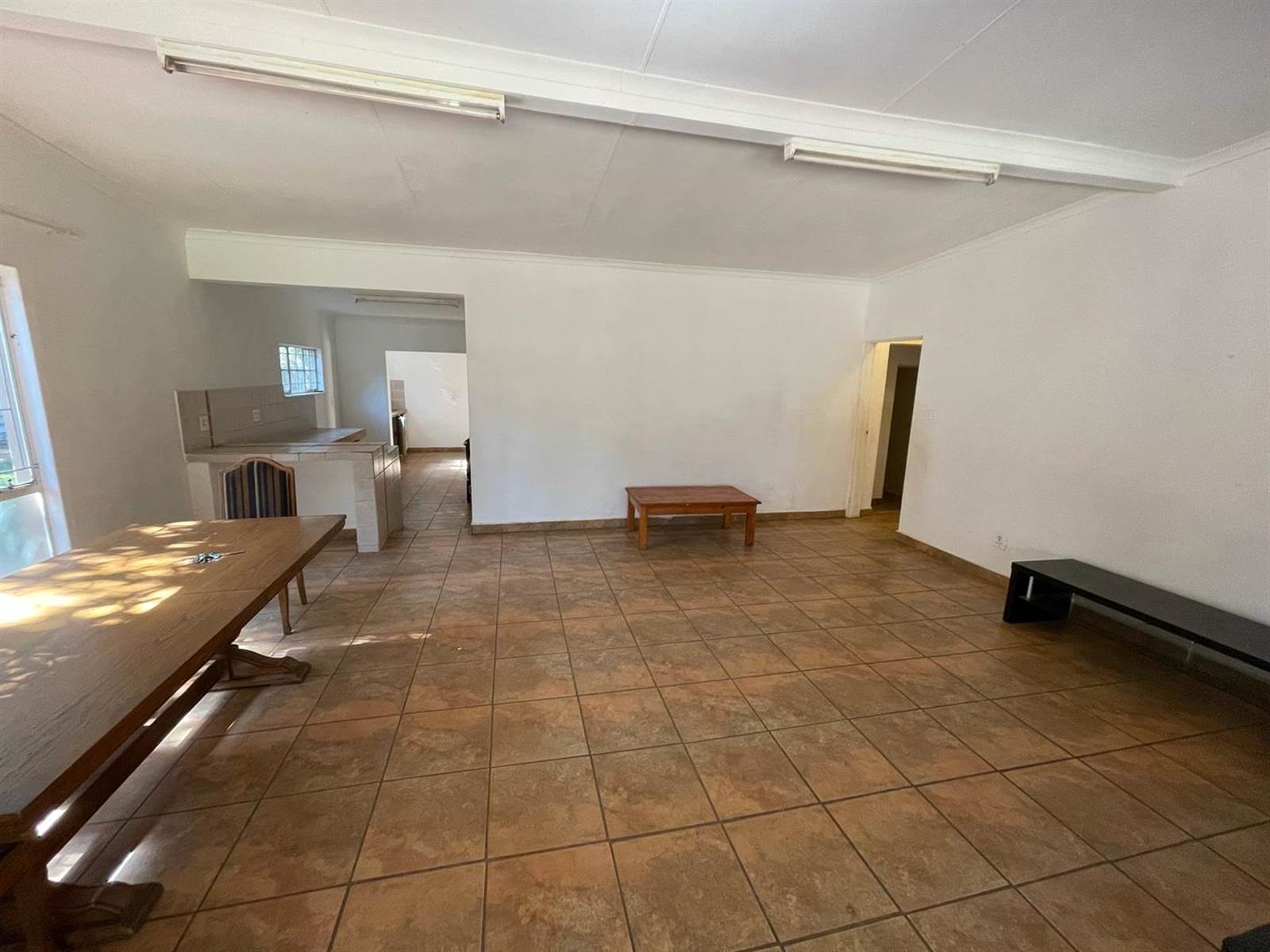 10 Bed House in Bultfontein AH photo number 18