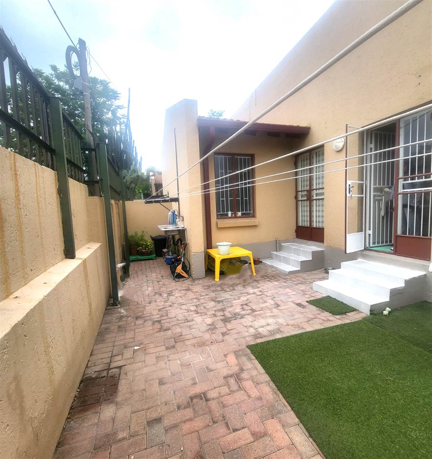 3 Bed Townhouse in Cresta photo number 18