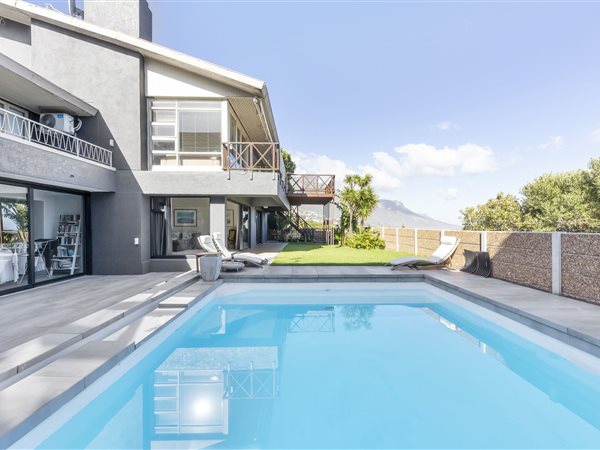 2 Bed House in Camps Bay