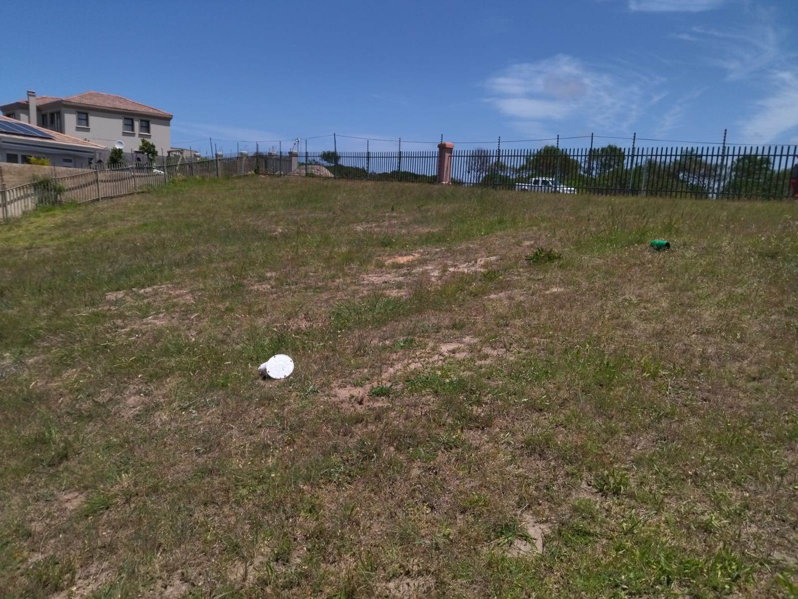 709 m² Land available in Robberg photo number 3
