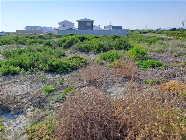 630 m² Land