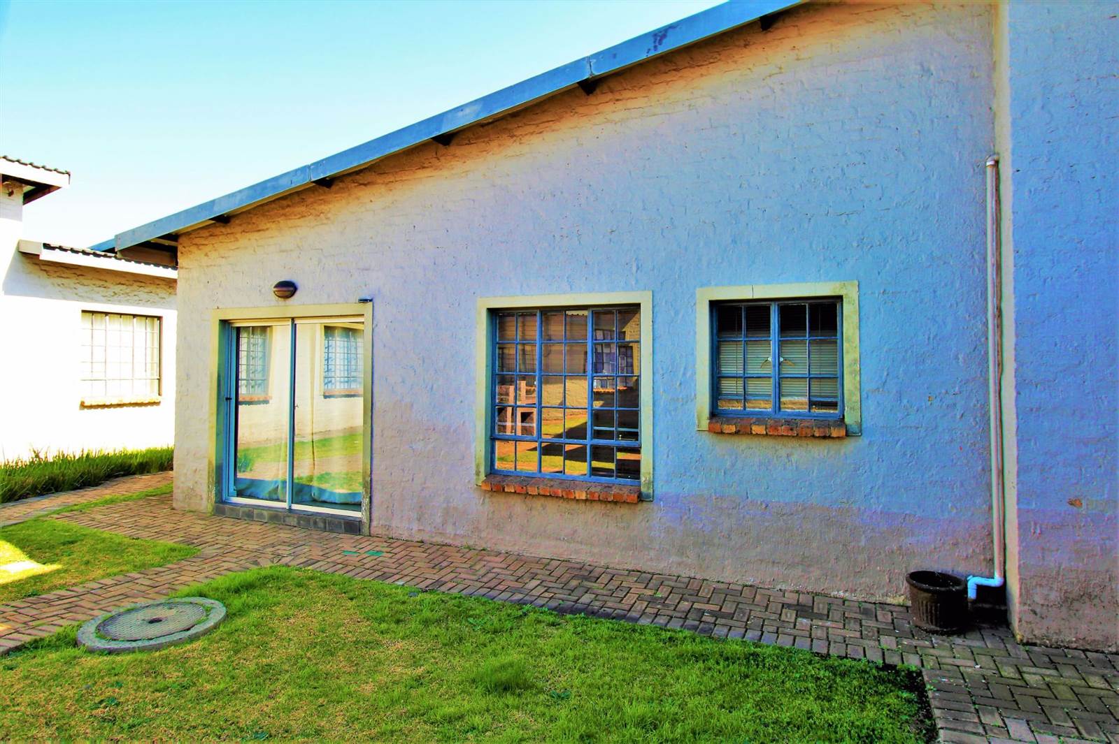 1 Bed Apartment in Witbank Central photo number 19