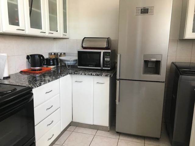 3 Bed Townhouse in Kempton Park Ext 4 photo number 10