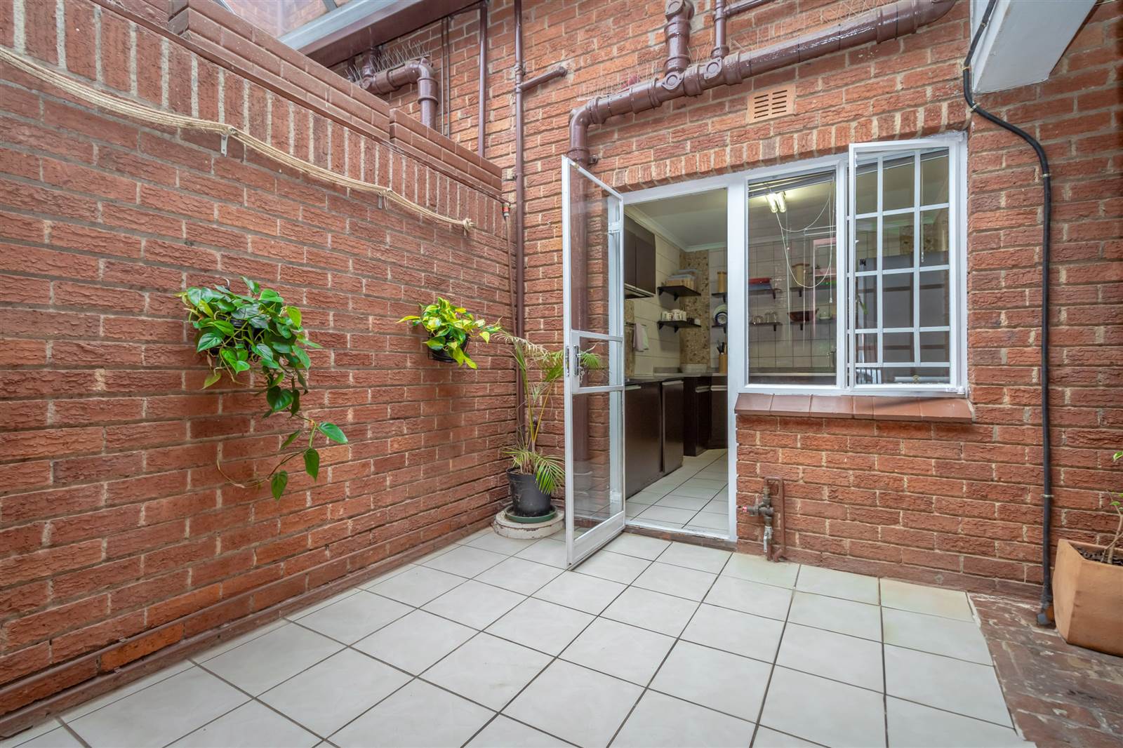 3 Bed Townhouse in Fairland photo number 30