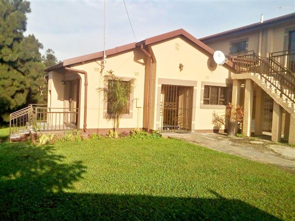 5 Bedroom House 5 Bedroom House